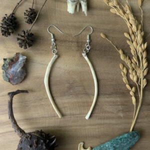 Bijou boucle d'oreille en os de ragondin