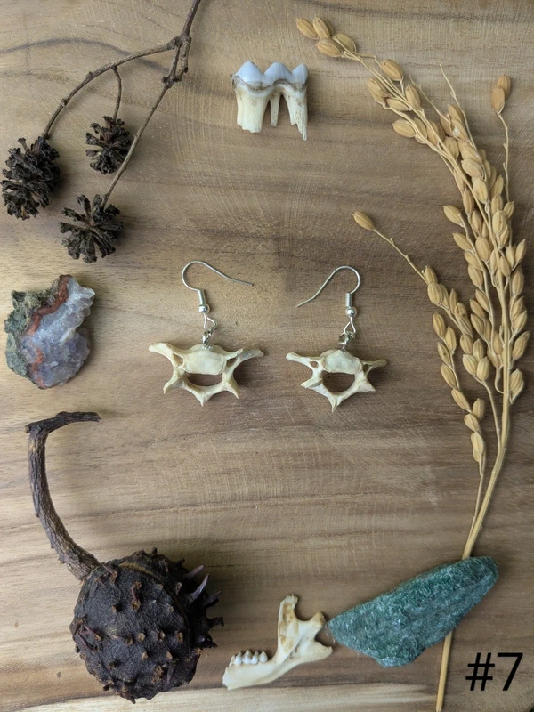 Boucles d'oreilles en os – Image 4